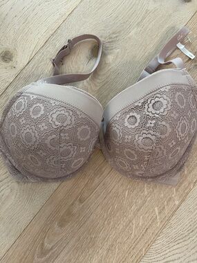 aerie KATIE Lace Full coverage underwire Bra in Light Taupe